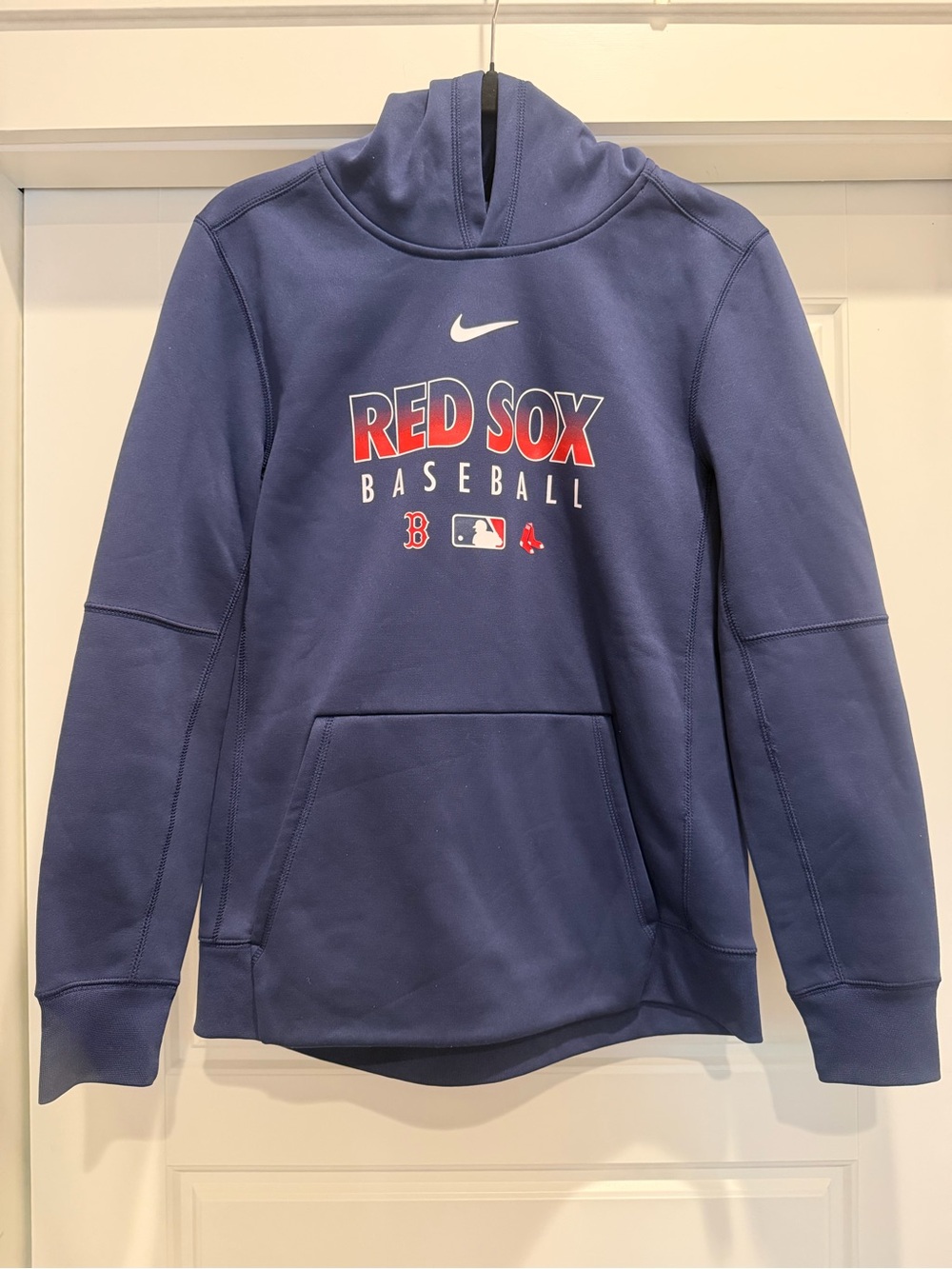 Nike Dri-FIT Navy Boston Red Sox Hoodie boys large (14/16)